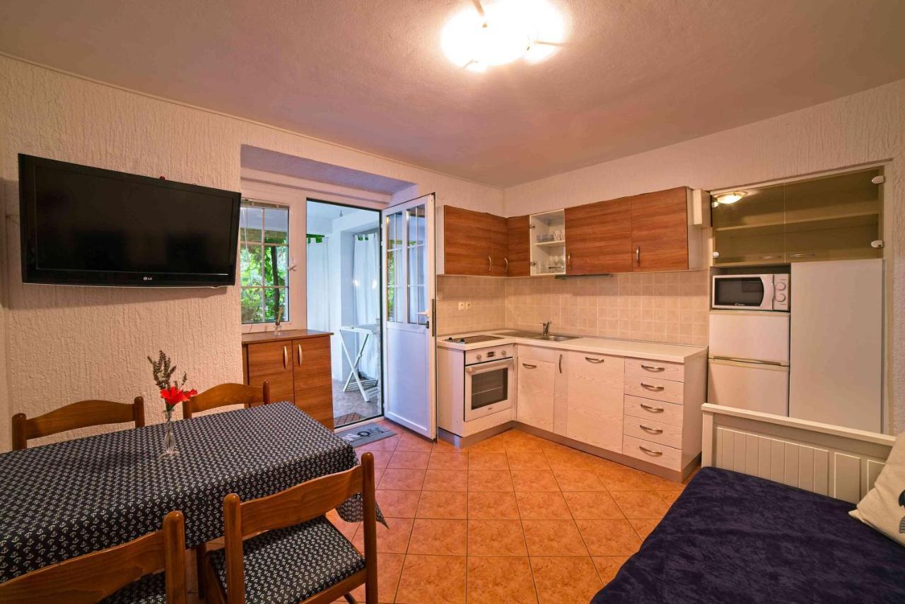 Beach Villa Ema Супетарска Драга Екстериор снимка
