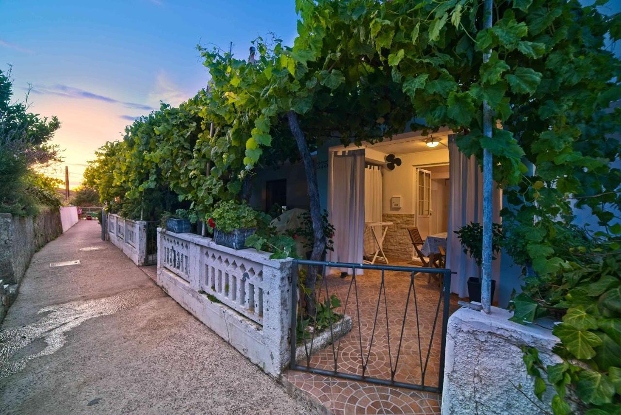 Beach Villa Ema Супетарска Драга Екстериор снимка