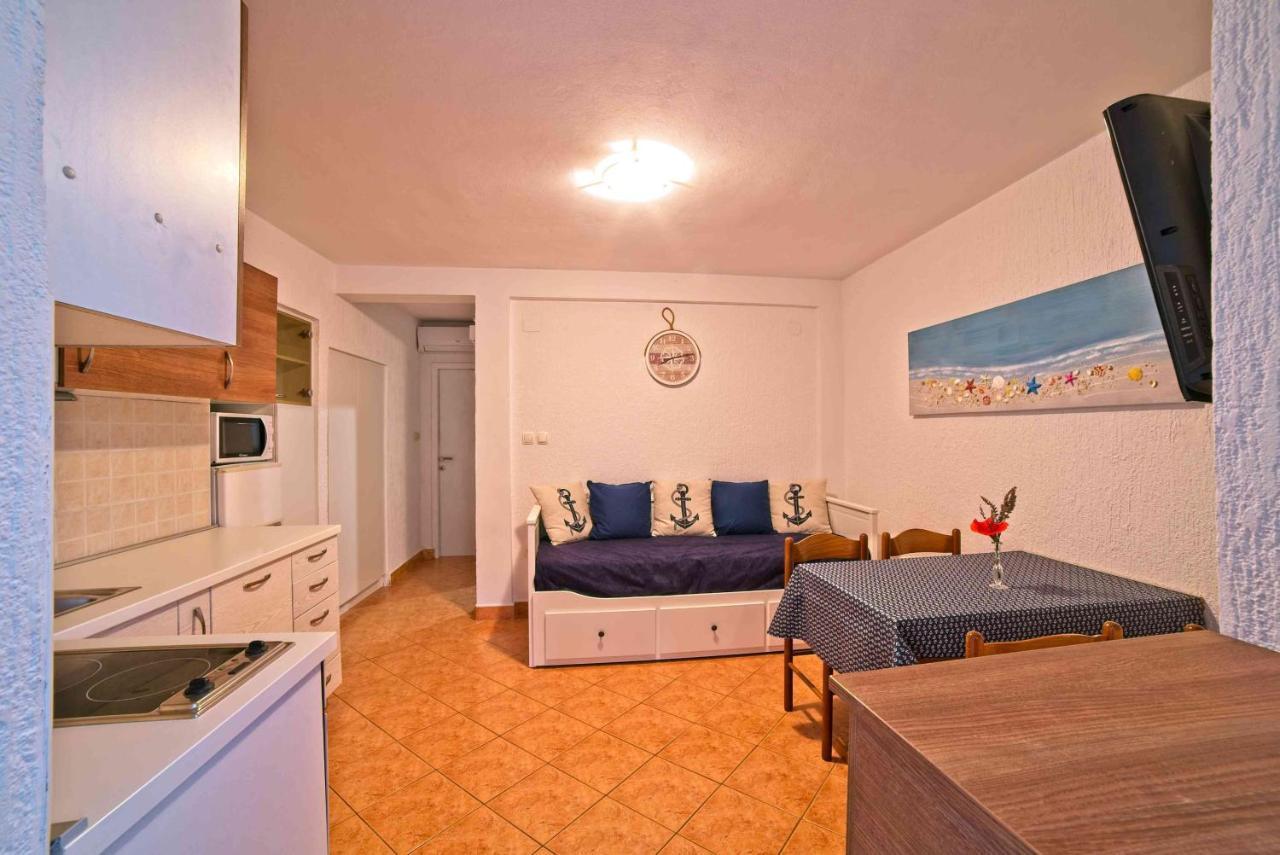 Beach Villa Ema Супетарска Драга Екстериор снимка
