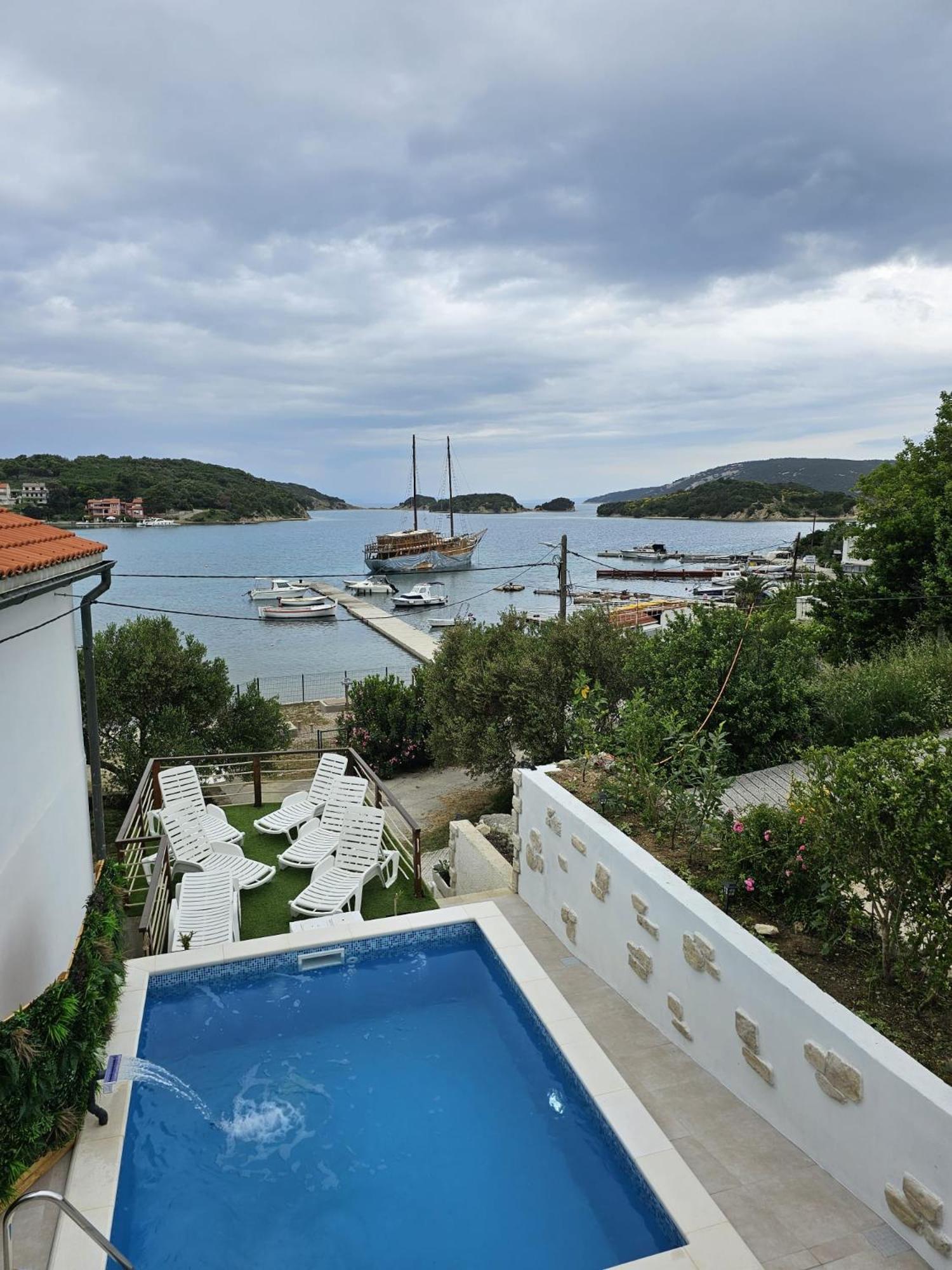 Beach Villa Ema Супетарска Драга Екстериор снимка