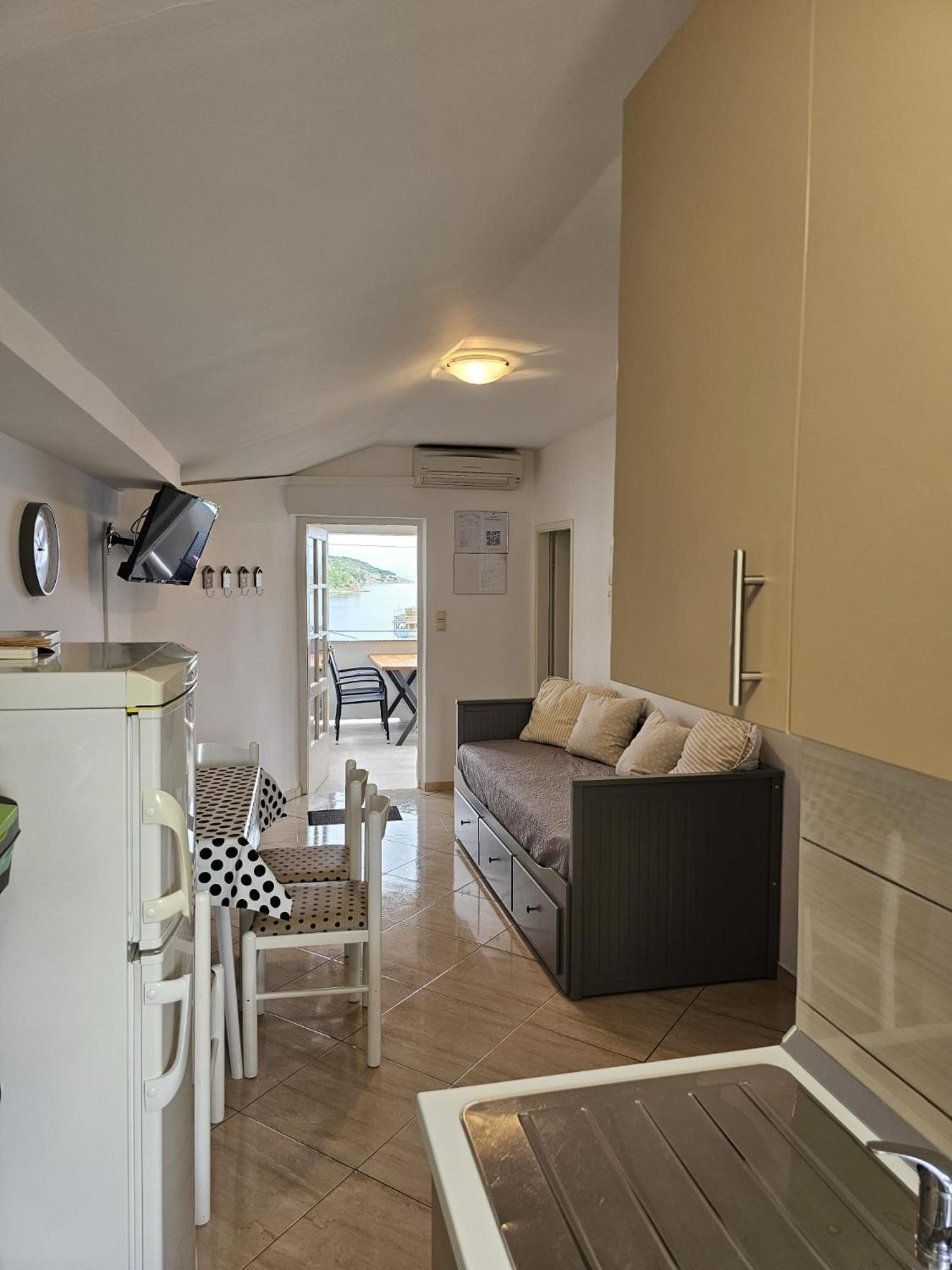 Beach Villa Ema Супетарска Драга Екстериор снимка
